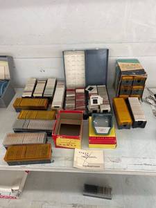 lot 22 image: slide projector lot 1950s & early 60s
