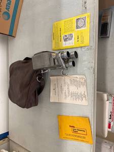 lot 25 image: vintage keystone 8 MM camara appears to be working
