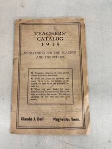 lot 29 image: 1919 teachers catalog