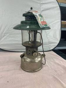lot 3754 image: Colman 228D