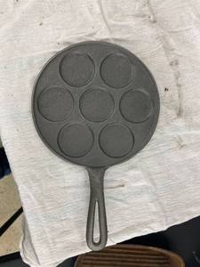 lot 3852 image: new norpro cast iron