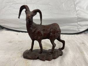 lot 3882 image: red mill wood goat