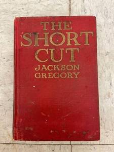 lot 3905 image: 1916 the shirt cut