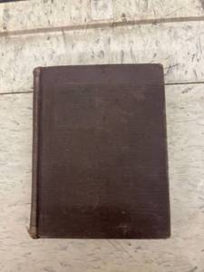 lot 3909 image: 1906 the tale of two cities book