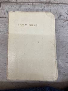 lot 3911 image: vintage King James Bible