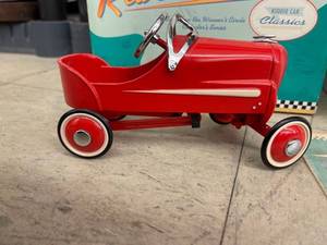 lot 3938 image: red hot roadster
