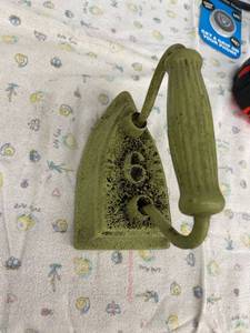 lot 4004 image: vintage iron