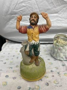 lot 4040 image: working 1972 musical man