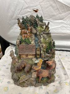 lot 4048 image: table top fountain