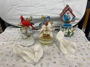 lot 4072 image: bird lot