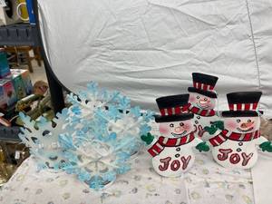 lot 4085 image: metal Christmas lot