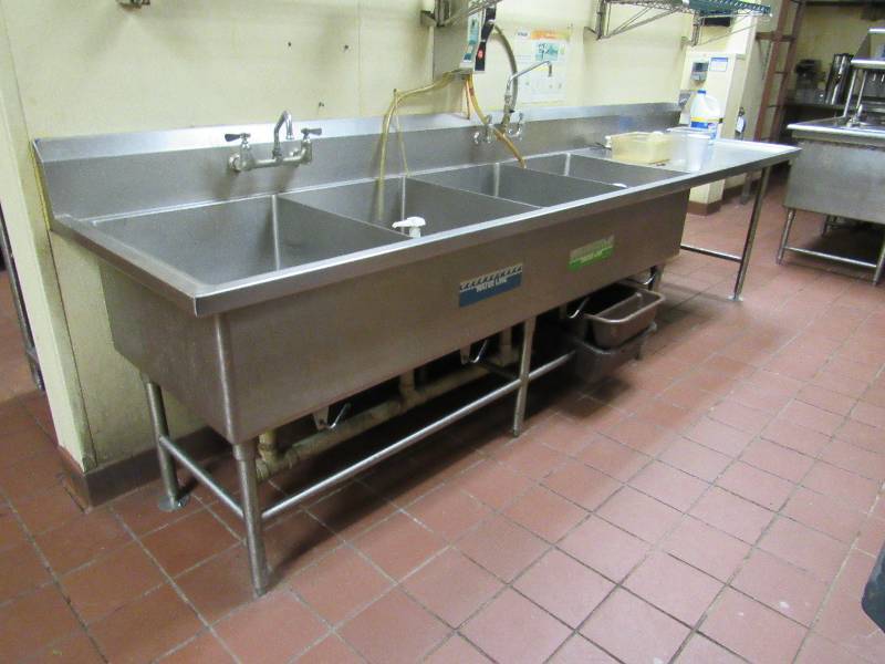 lot 134 image: 135 Fully Stainless Sink W Side Tray