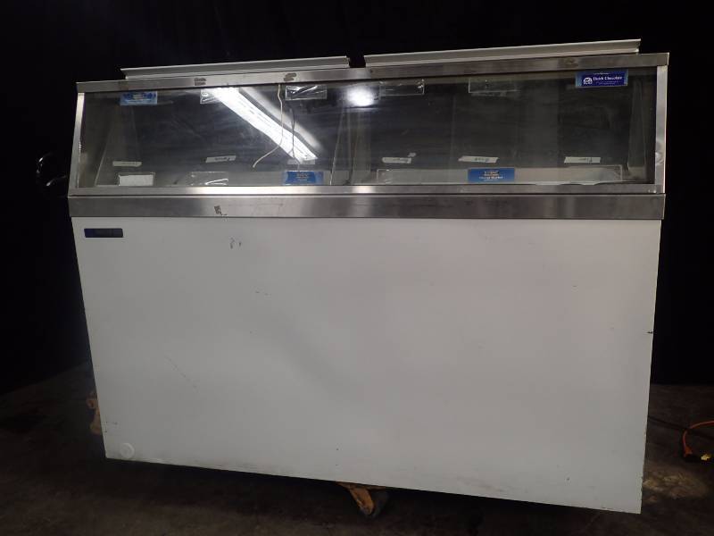 lot 3498 image: Masterbilt Ice Cream DippingDisplay Merchandiser