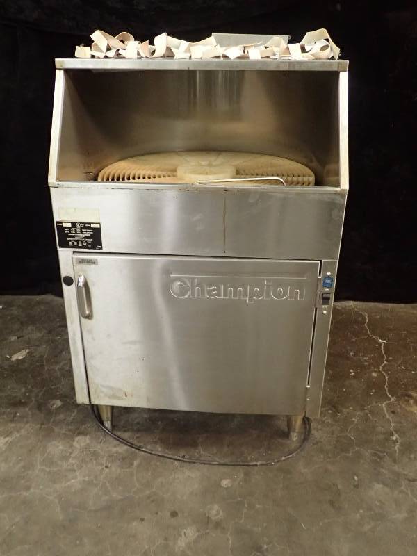 lot 3499 image: Champion CG Low Temp Chemical Sanitizing Rotary Glasswasher