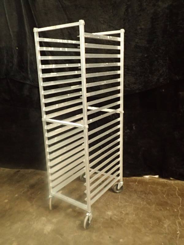 lot 3519 image: Aluminum Rolling Sheet Pan Cart