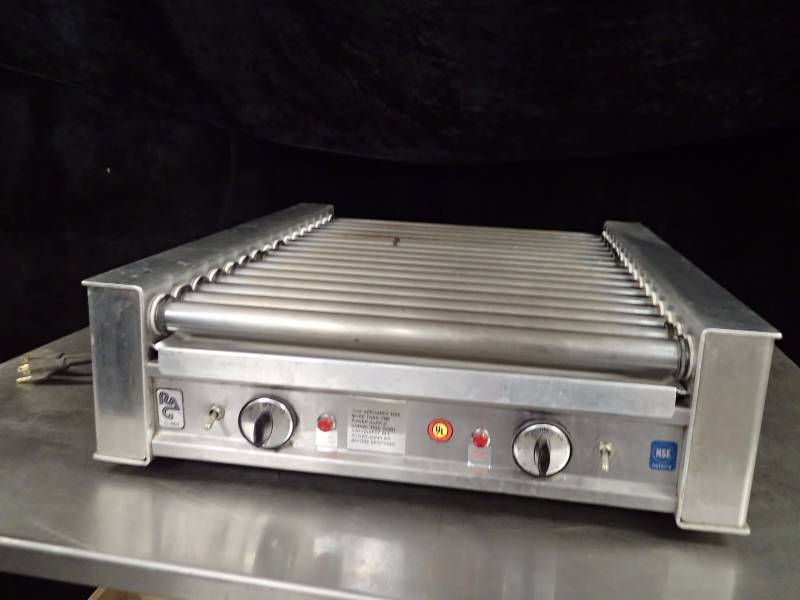 lot 3524 image: J.J. Connolly C-460 (NEMCO) Hot Dog Roller Grill