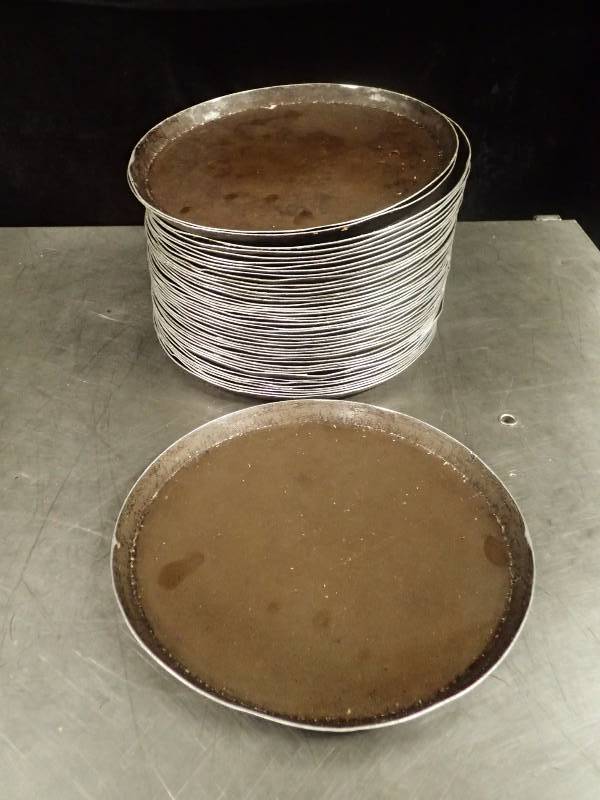 lot 3549 image: Approximately (50) 12 Pizza Pans