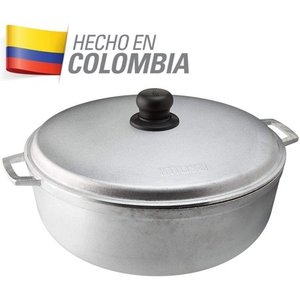 lot 1026 image: IMUSA Quart Colombian Cast Aluminum Caldero (Dutch Oven) with Lid