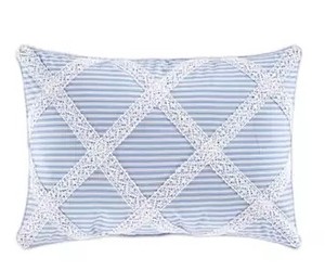 lot 629 image: Royal Court Rialto Boudior Decorative Throw Pilow