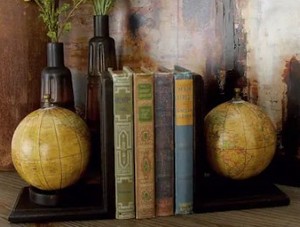 lot 1113 image: Brown Mango Wood Rustic Bookends Globe 2pc