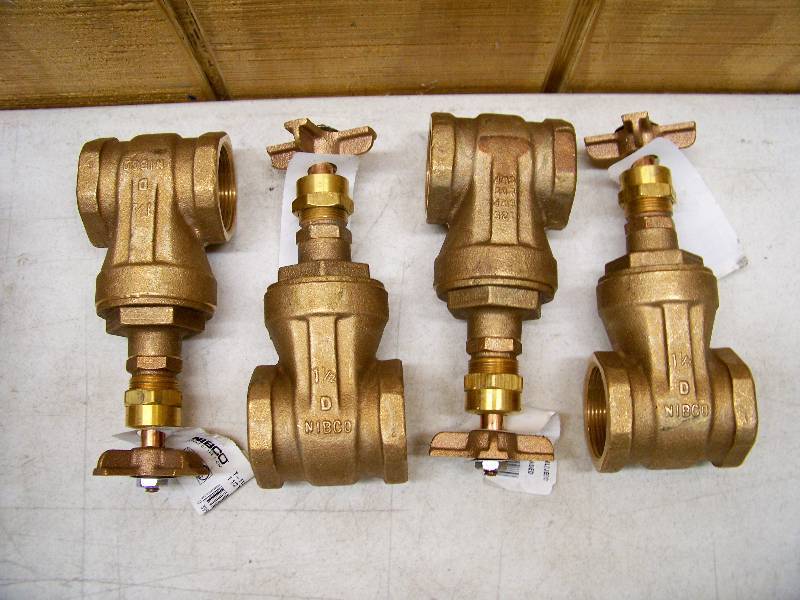 lot 510 image: 4 Nibco Gate Valves