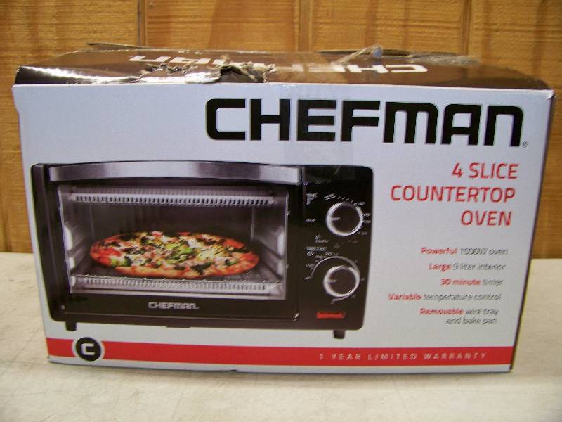 lot 528 image: Chefman 4 Slice Countertop Toaster Oven