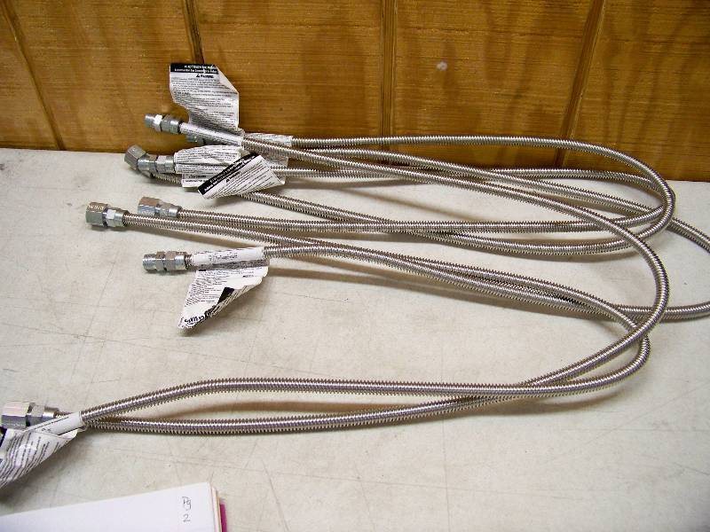 lot 557 image: 5 Dormont Gas Hose Flexible Stainless Steel