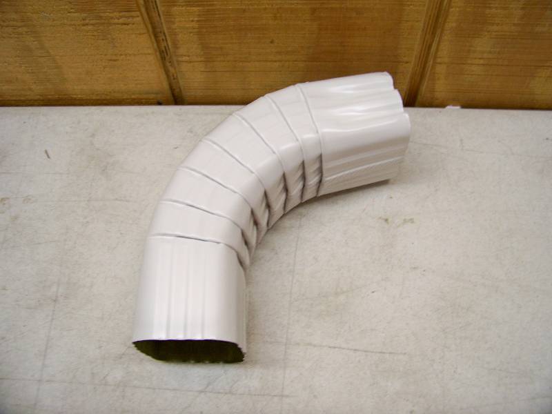 lot 646 image: Case of 30 A-Style Aluminum Elbow