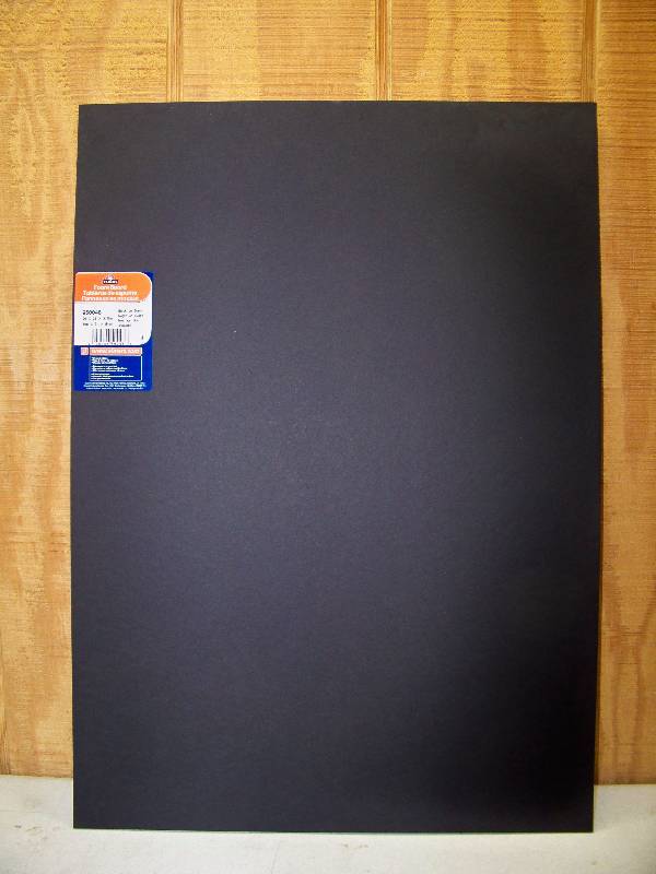 lot 664 image: 24 Sheets Elmers Foam Poster Board