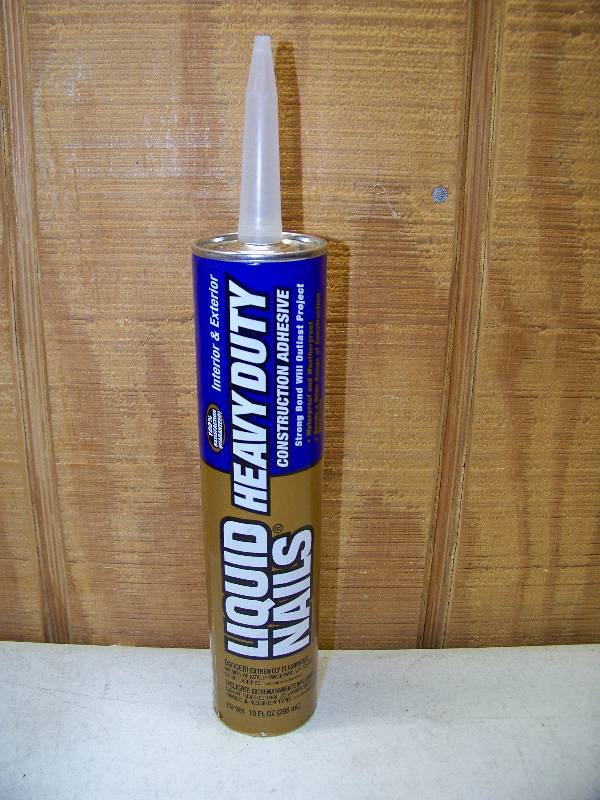 lot 690 image: 11 Tubes Liquid Nails Heavy Duty Construction Adhesive
