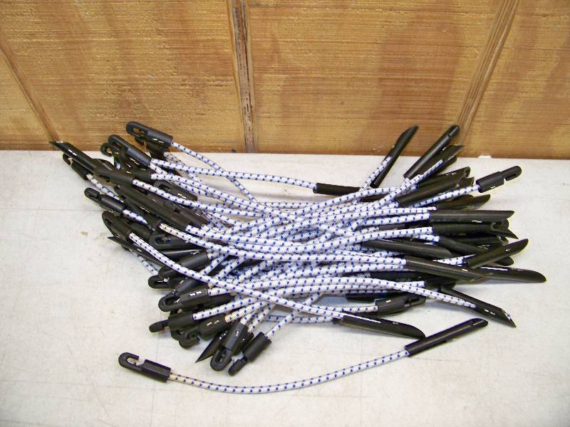 lot 740 image: 50 Bungee Cords