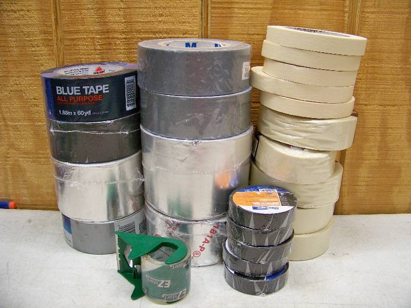 lot 751 image: 24 Rolls of Tape