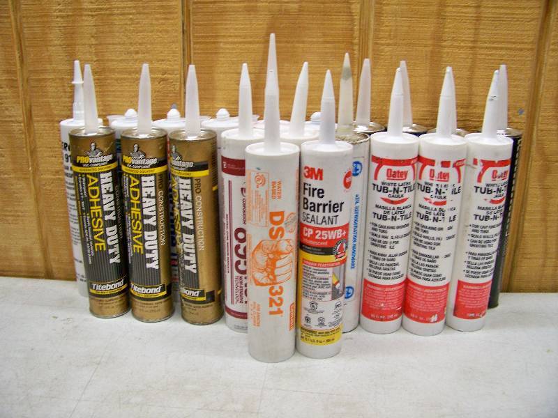 lot 769 image: 22 Tubes Caulk Sealant Adhesive