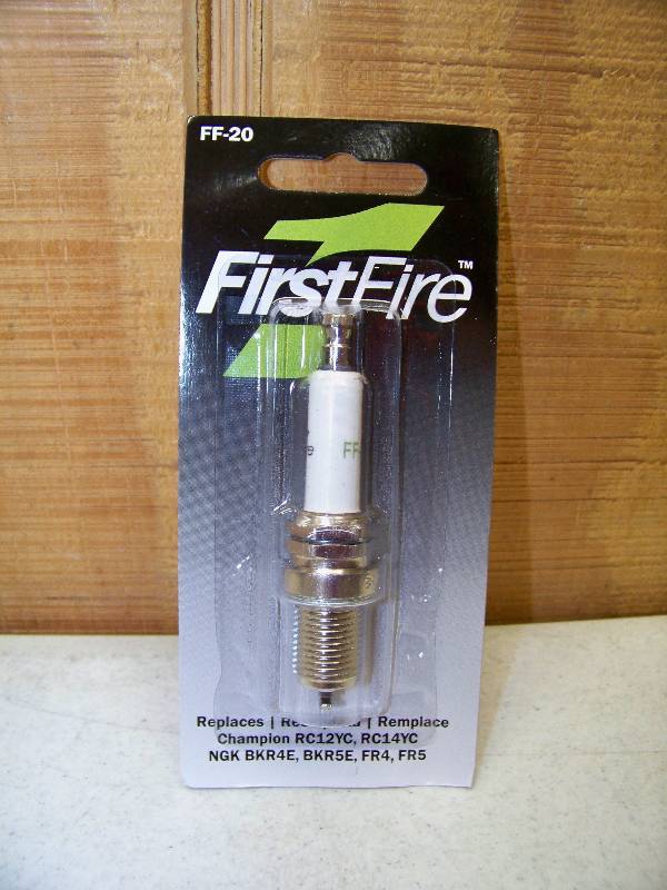 lot 786 image: 10 First Fire Spark Plugs