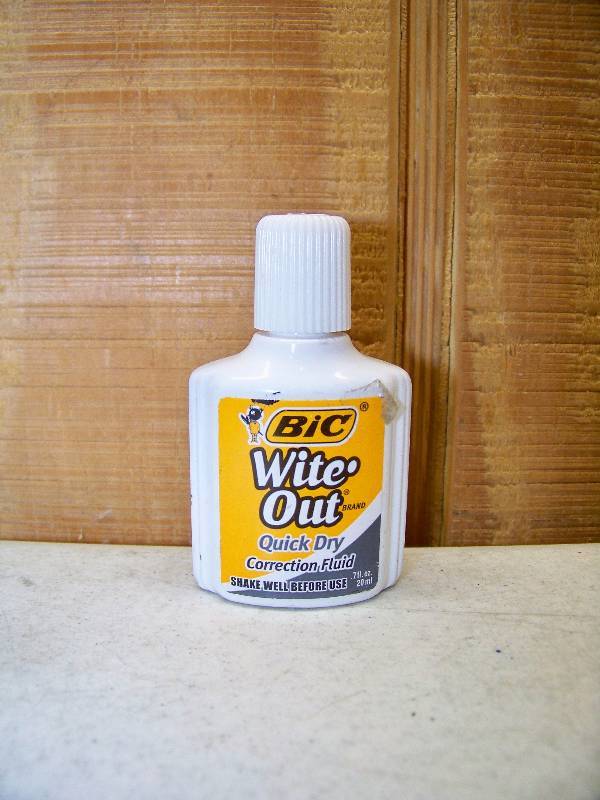 lot 826 image: 45 Bottles of White Out