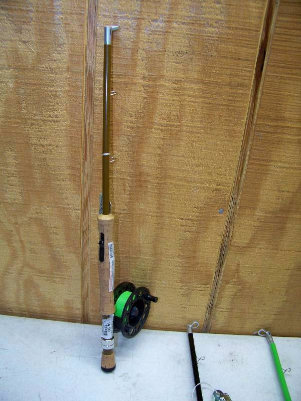 lot 807 image: 4 Gibson Fly Fishing BBQ Lighters