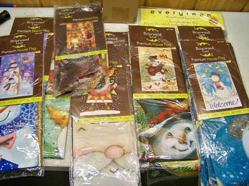 lot 844 image: 15 Decorative Flags