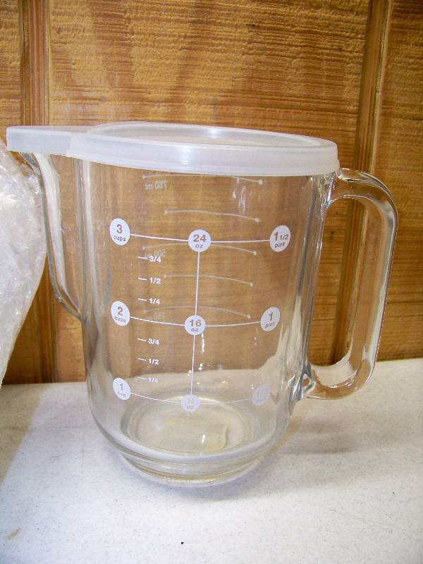 lot 848 image: 4 Frigoverre Carafe