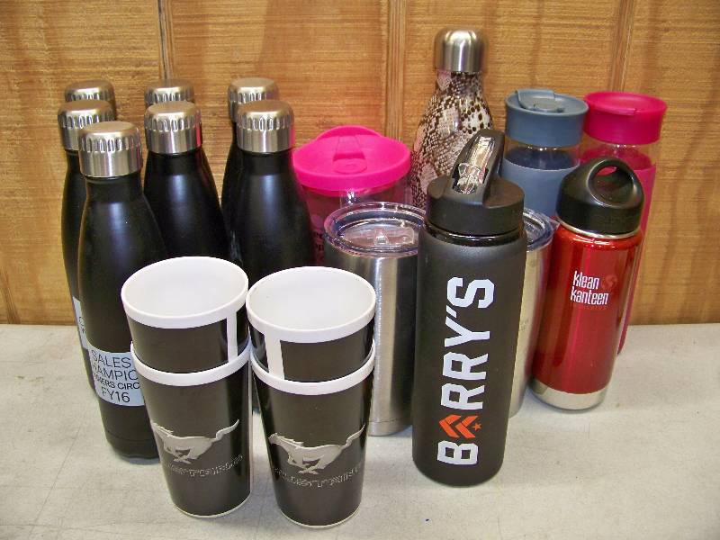lot 849 image: Insulated Cups and Water Bottles