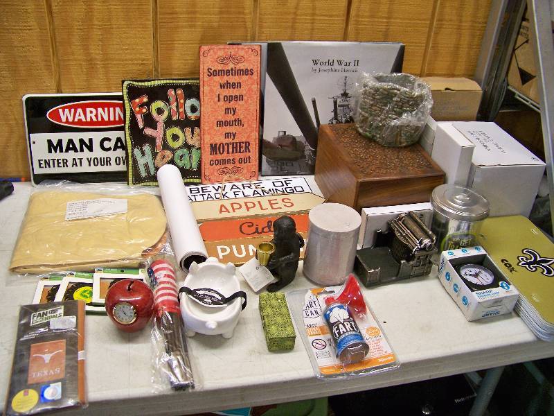 lot 864 image: Home Dcor and Housewares