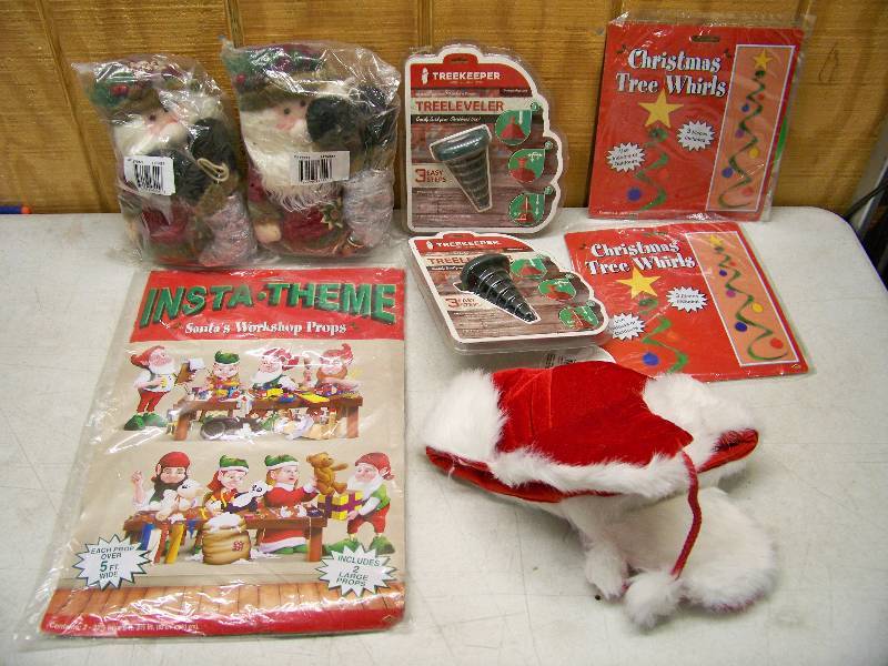 lot 876 image: Christmas