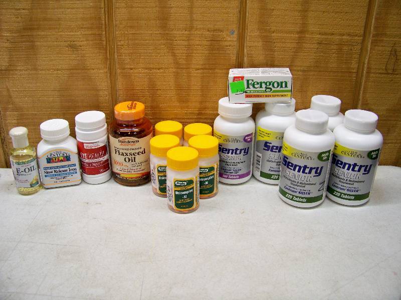 lot 920 image: Vitamins