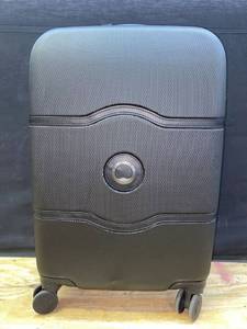 lot 38068 image: Delsey Chatelet Plus 21 Carry-On Hardside Spinner Suitcase