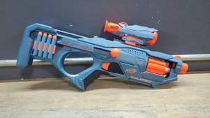 lot 33710 image: Nerf Elite 2.0 Eaglepoint, Some Bullets Included