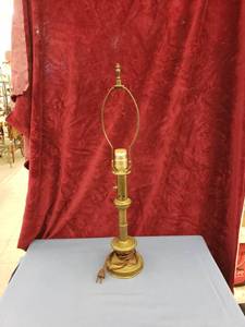 lot 6005 image: Brass Table lamp