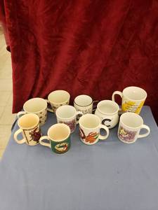 lot 6008 image: lot of Coffee cups