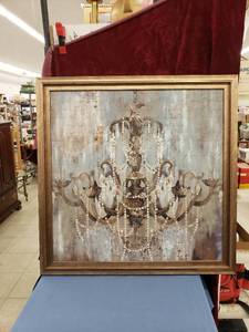 lot 6081 image: Huge chandelier picture 30 x 30