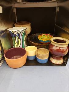 lot 6126 image: lot of pottery
