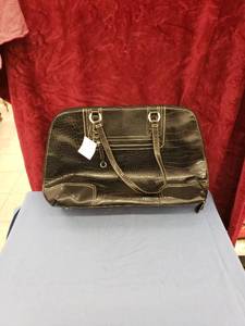 lot 6139 image: Croft & Barrow laptop purse NWT