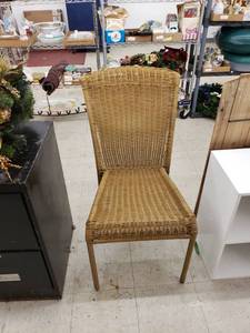 lot 6263 image: plastic Wicker patio chair